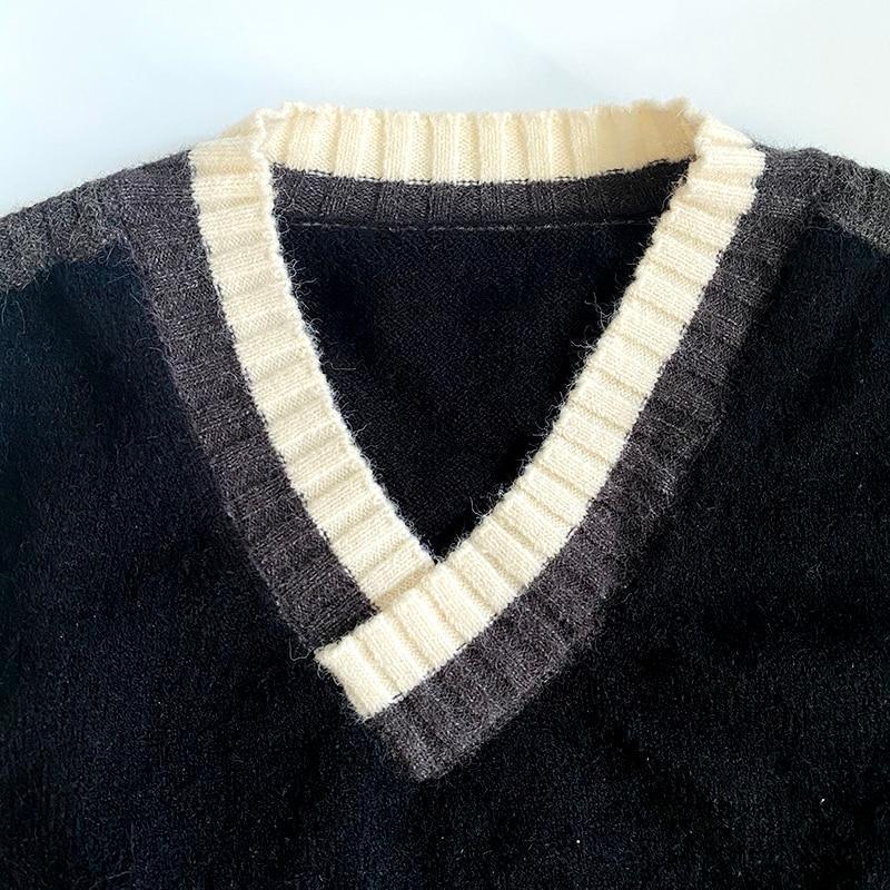 Vintage V Neck Sweater - Aesthetic Clothing