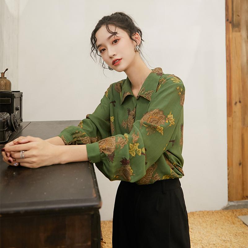 Elegant Green Blouse - Aesthetic Clothing