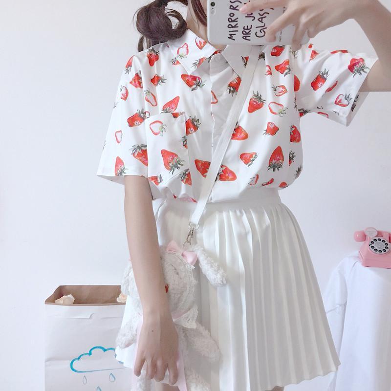 Strawberry Print Shirt – Aesthetic Clothing